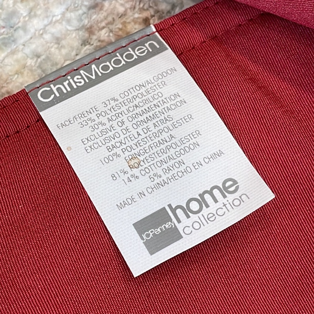 Chris Madden table runner - Picture 2 of 5